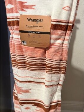 Wrangler Cream Pink and Brown Southwestern Plush Throw